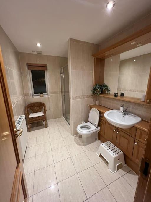 Waterside 3 Bed Cottage, Hot Tub, Sauna, Pvt Beach Арочар Екстериор снимка